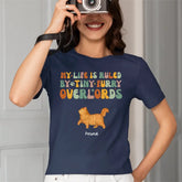 Ma vie est gouvernée par de minuscules seigneurs à fourrure Cat Mom T-shirt imprimé à manches personnalisées